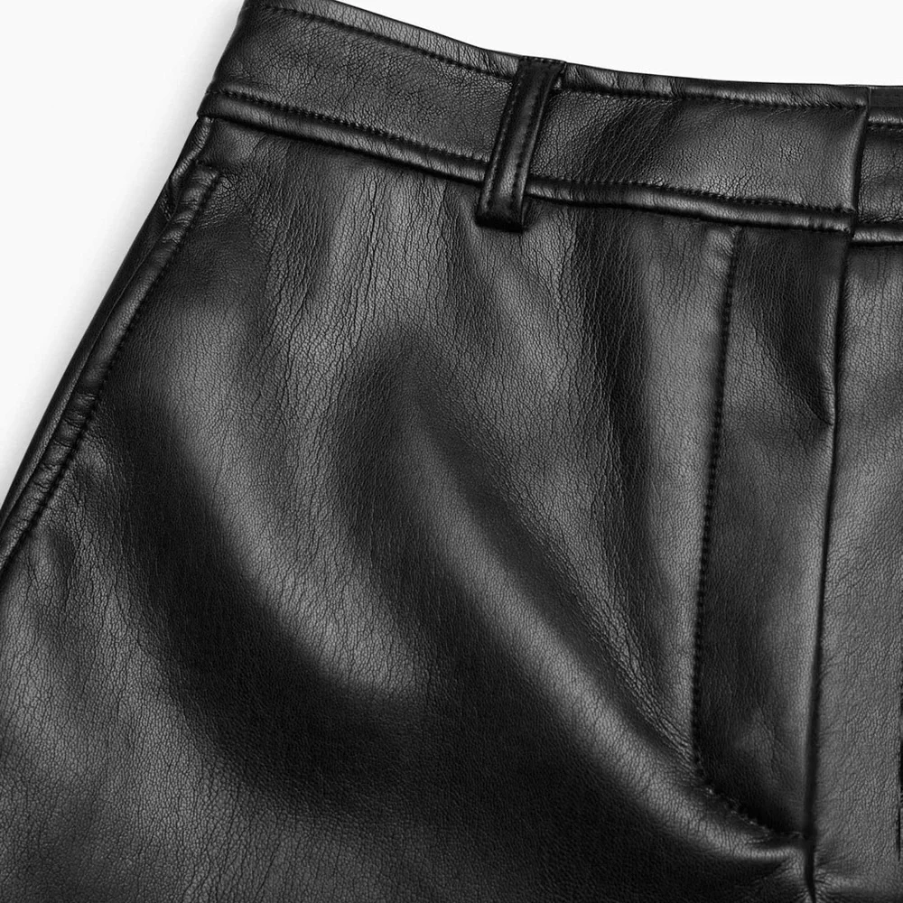 ARITZIA BABATON Agency Mini Short High-waisted Vegan Leather shorts